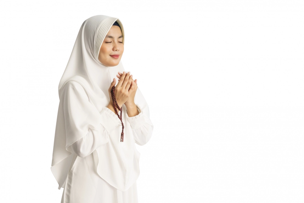 Umrah Tips for Women: Stay Comfortable and Blessed During Your Pilgrimage