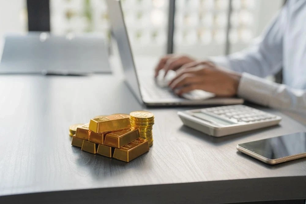 Benarkah Investasi Emas Menguntungkan? Ini Penjelasannya!