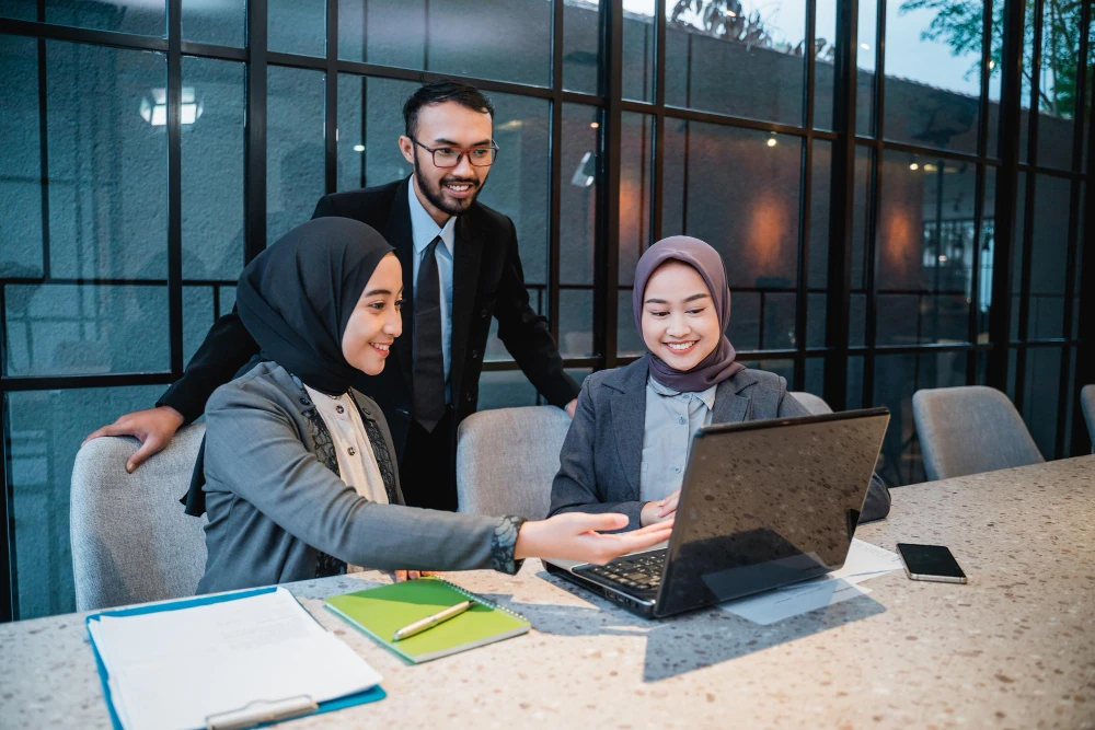 Bisnis Syariah: Pengertian, Prinsip, dan Contoh Penerapannya