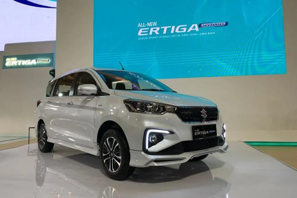 mobil hybrid ertiga