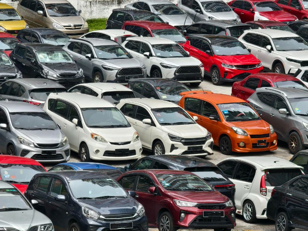 Rekomendasi Mobil Bekas di Bawah 100 Juta yang Masih Layak Pakai