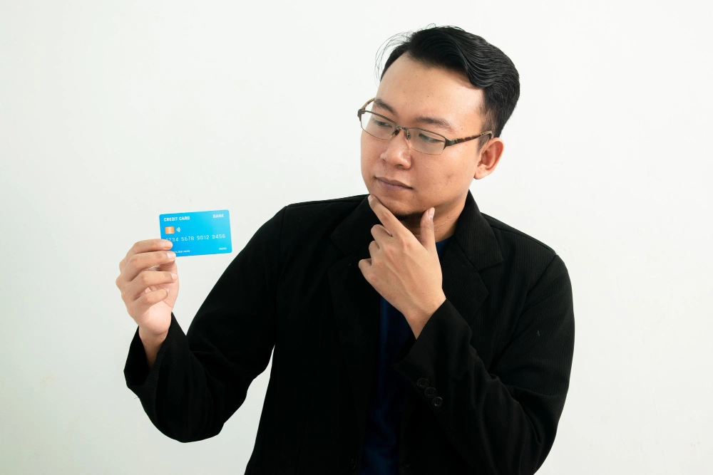 The Impact of Not Using a Credit Card — Let’s Take a Look!