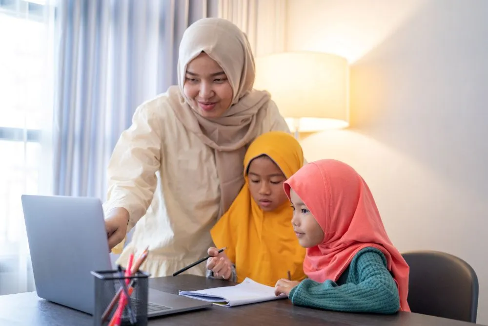 Atasi Biaya Pendidikan dengan Pembiayaan Syariah: Kenali Jenis dan Cara Pengajuannya