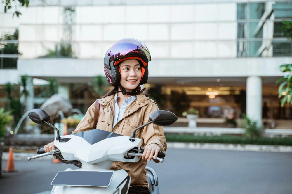 Kredit Motor Bekas: Cara, Keuntungan, Syarat, dan Tipsnya