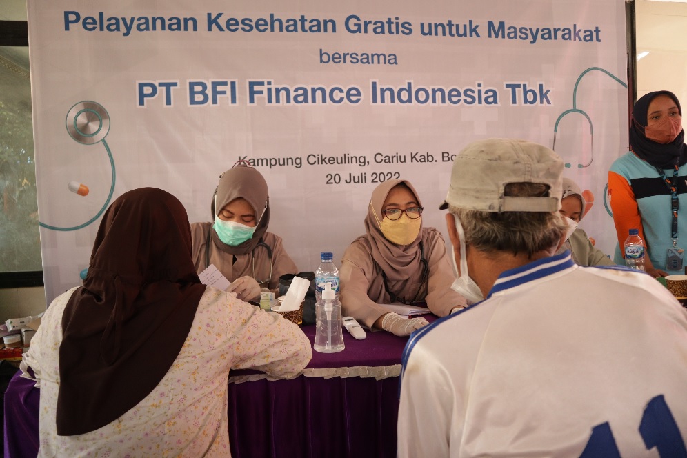 BFI Finance Buka Layanan Kesehatan Gratis untuk Masyarakat di Kampung Cikeuling