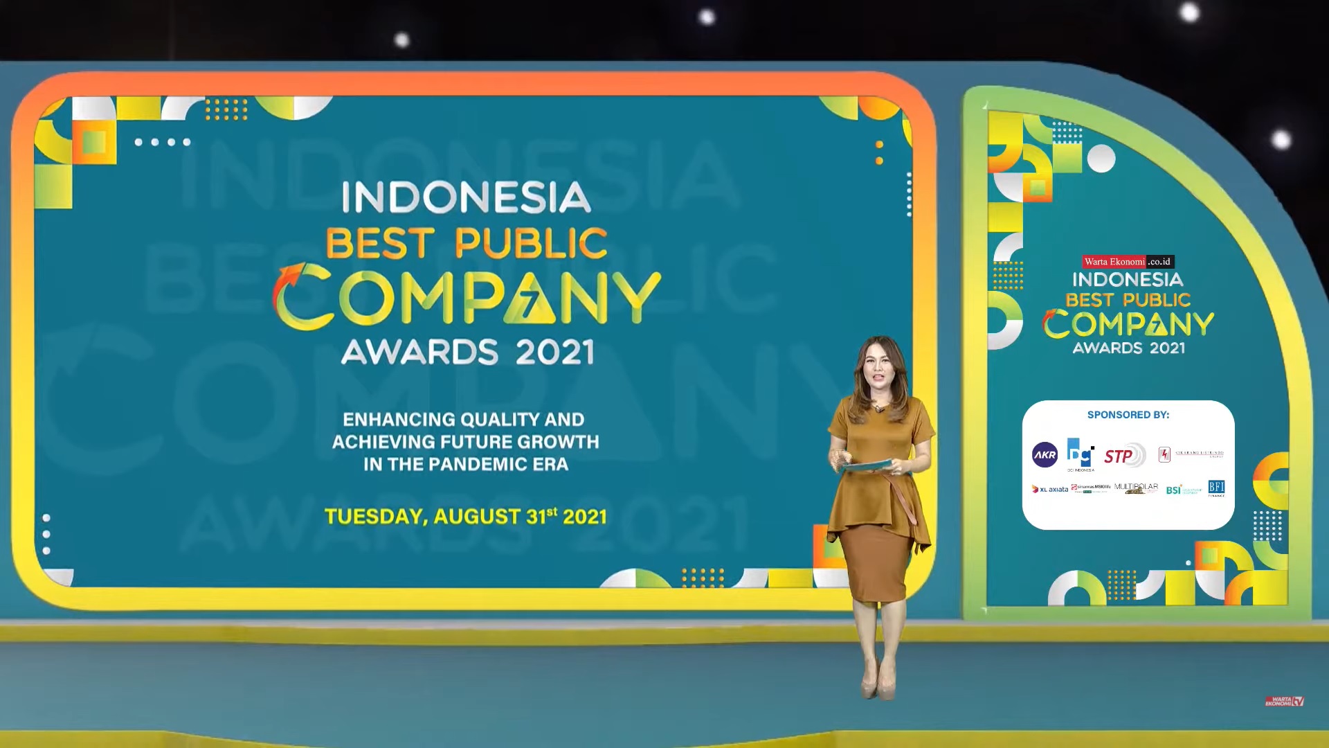 BFI Finance Terima Penghargaan Sebagai Perusahaan Publik Terbaik