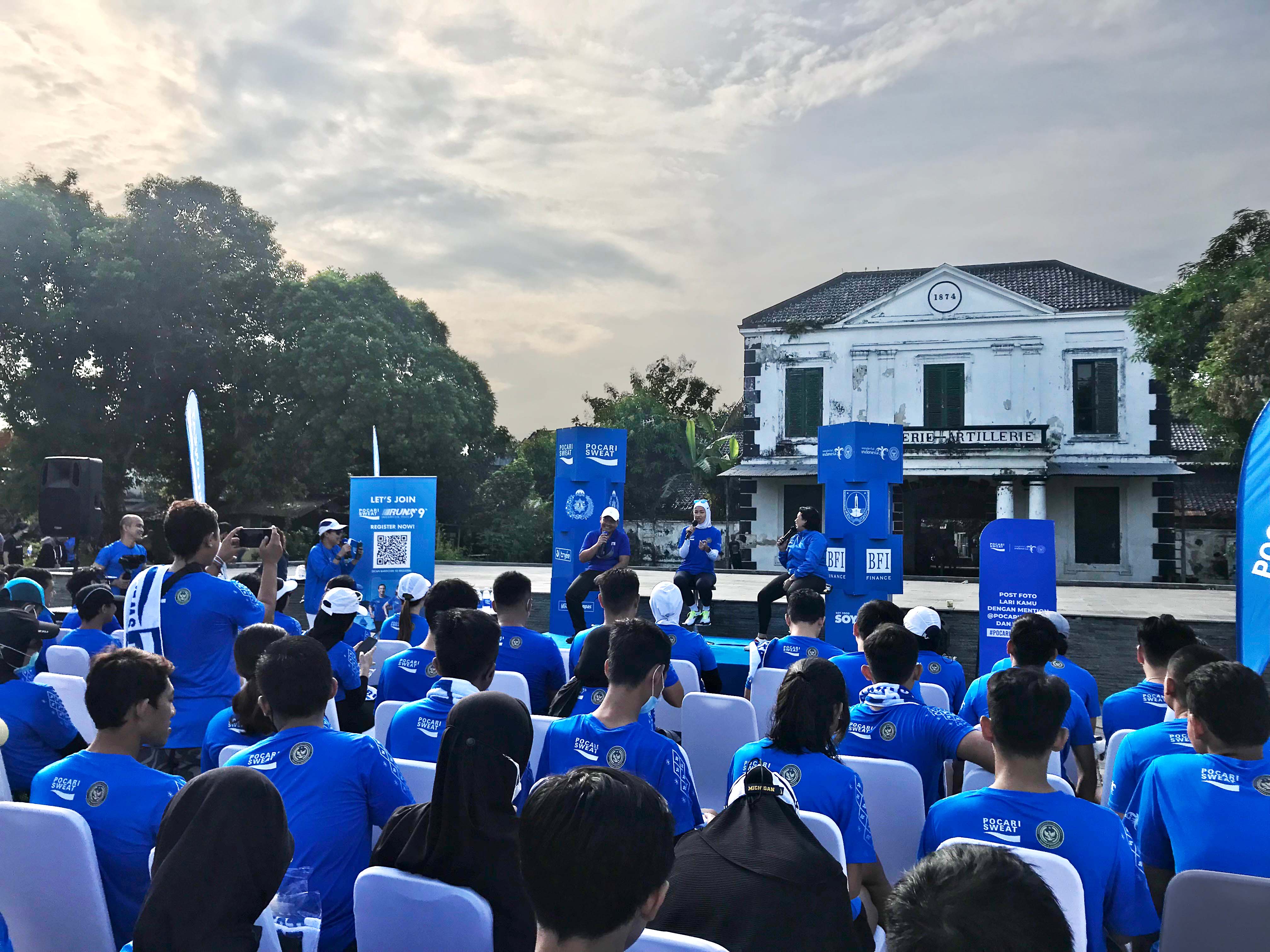 BFI Finance Gelar Literasi Keuangan Sekaligus Ajak Masyarakat Peduli Kesehatan