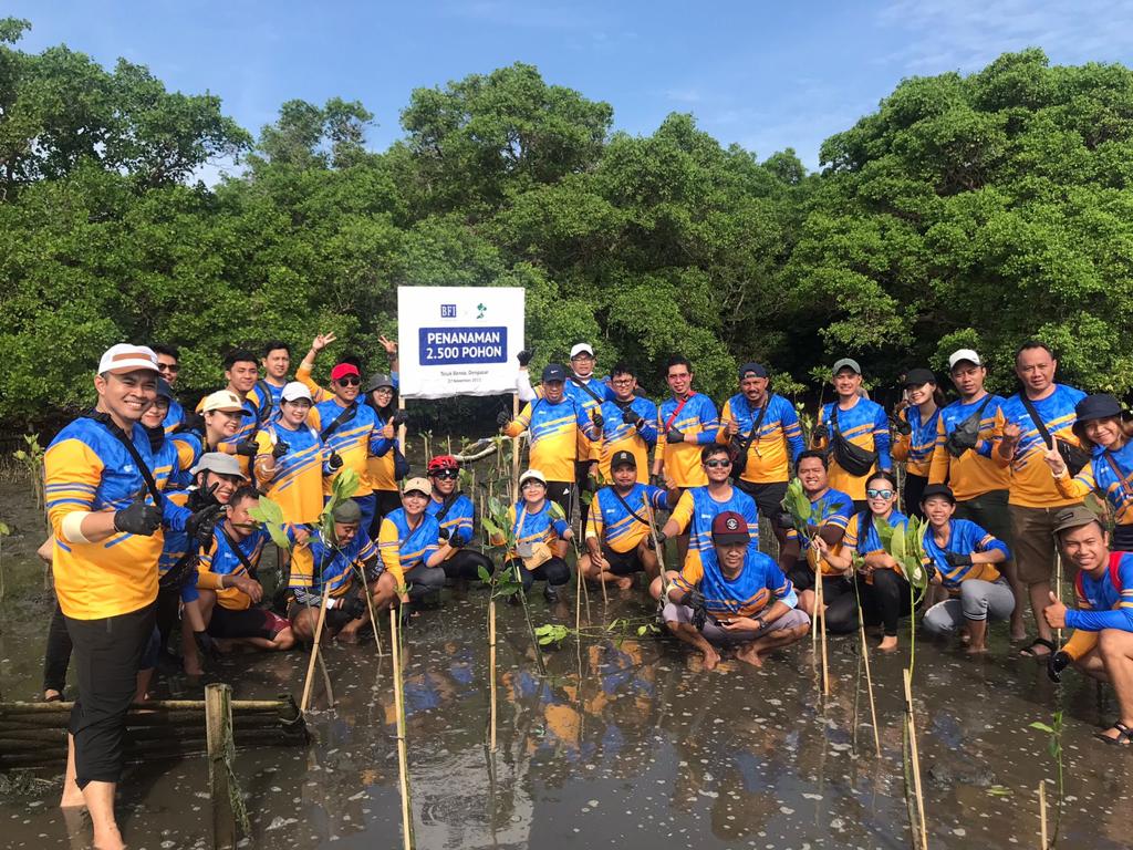 BFI Finance Tanam Ribuan Mangrove untuk Kesejahteraan Sosial, Ekonomi, dan Lingkungan Sekitar