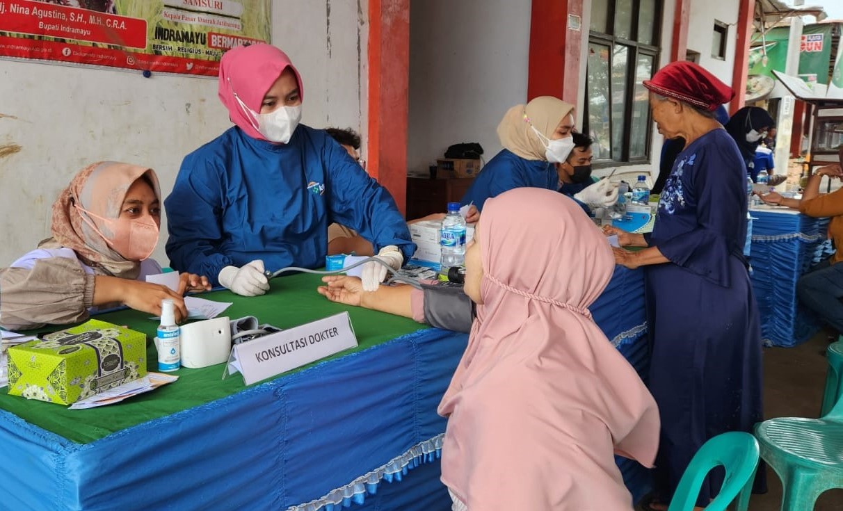 Participants consult directly with doctors and are given medical prescriptions