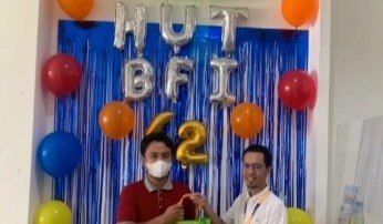 Gift package for a customer of Tarakan branch office