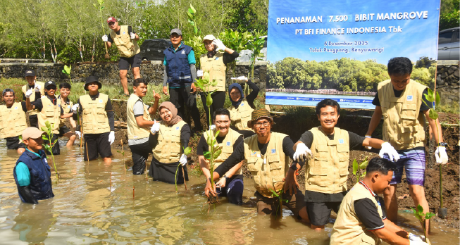 Komitmen Keberlanjutan, BFI Finance Tanam Ribuan Bakau di Kawasan Mangrove