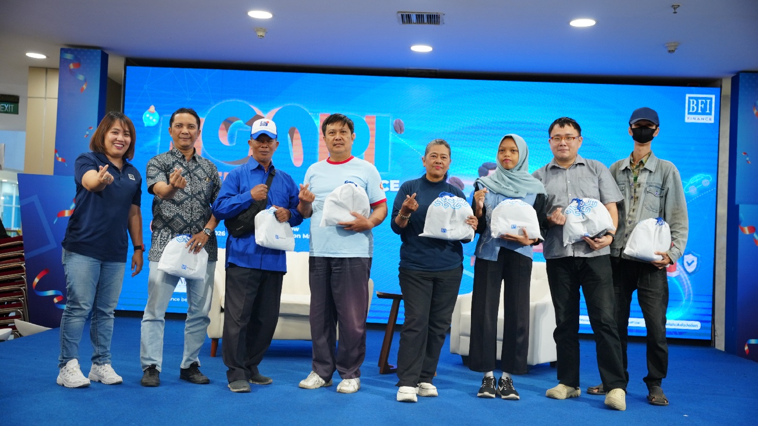 Apresiasi untuk peserta yang aktif berpartisipasi selama kegiatan
