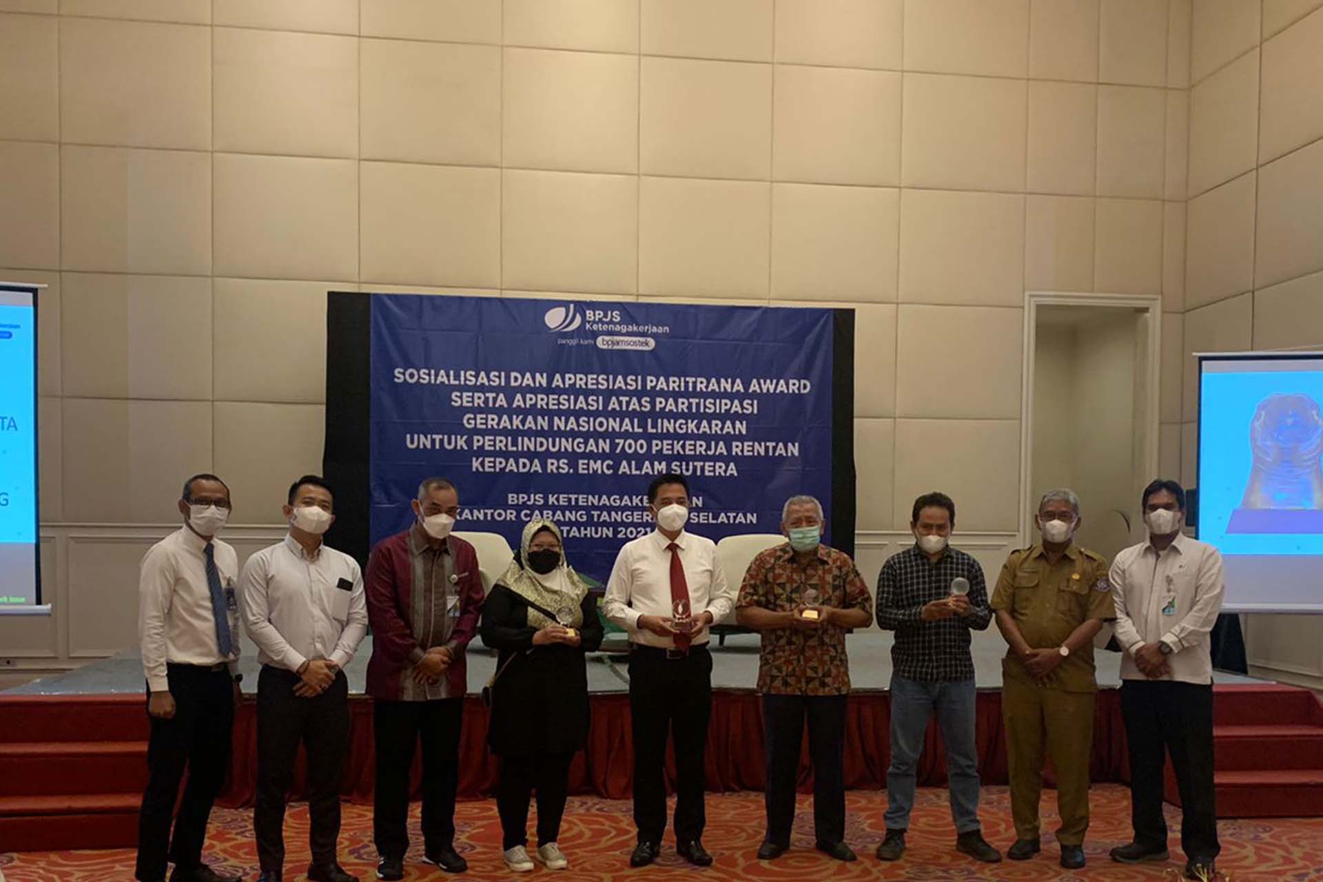 BFI Finance Wins Awards From BPJamsostek and BPJS Health