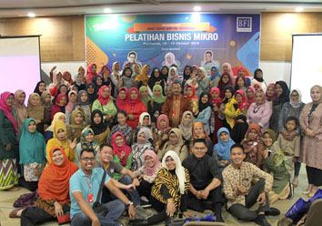 BFI Finance Dorong UMKM Pontianak Naik Kelas Melalui Pelatihan Bisnis Mikro