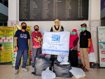 BFI Finance Kontribusi APD bagi Tenaga Medis di Seluruh Indonesia